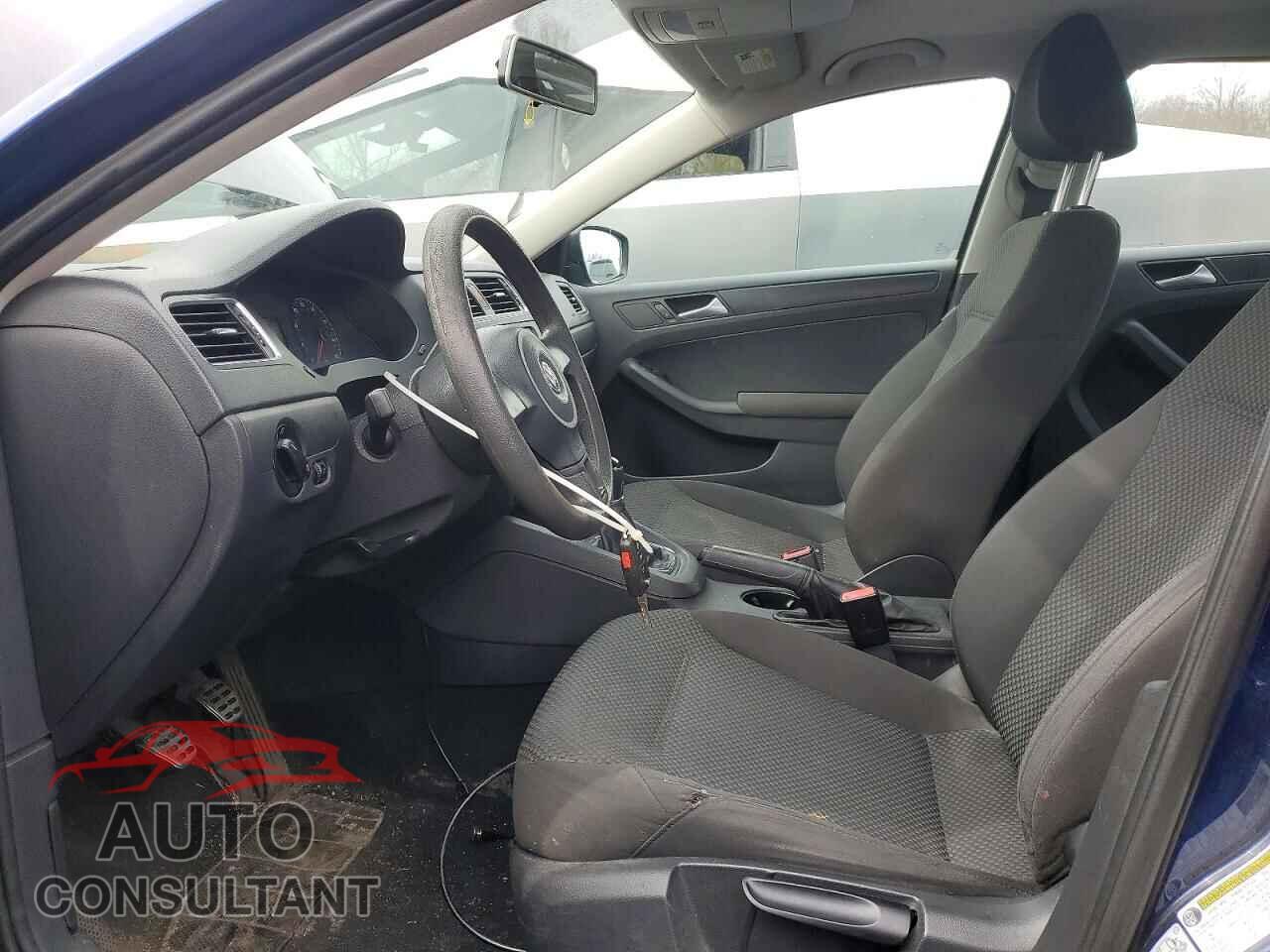 VOLKSWAGEN JETTA 2012 - 3VW1K7AJ2CM381945