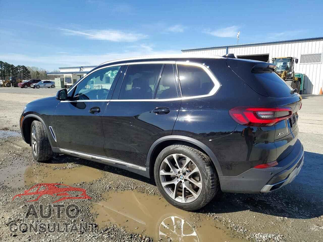 BMW X5 2021 - 5UXCR4C06M9E01397