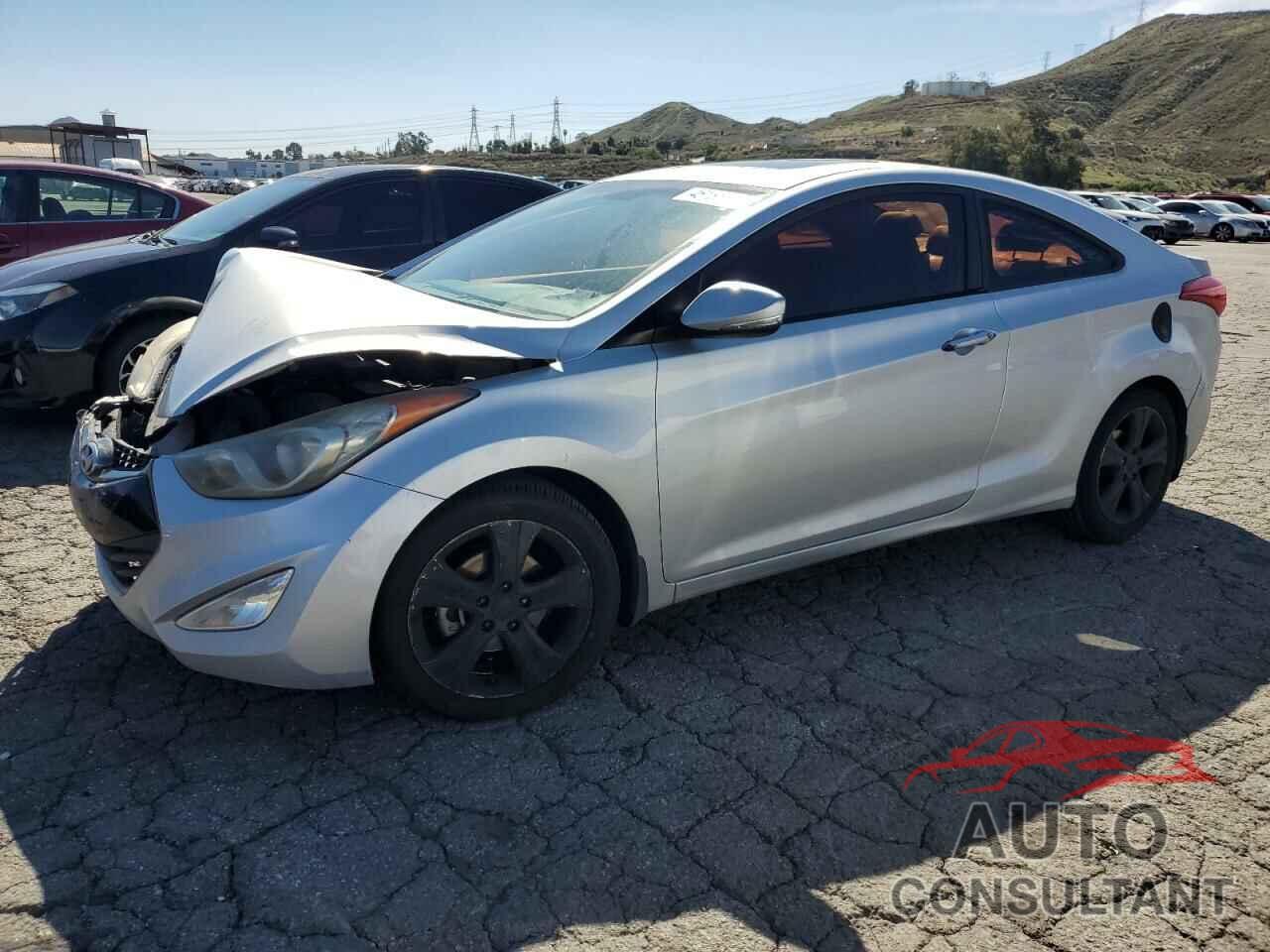 HYUNDAI ELANTRA 2013 - KMHDH6AE0DU012456