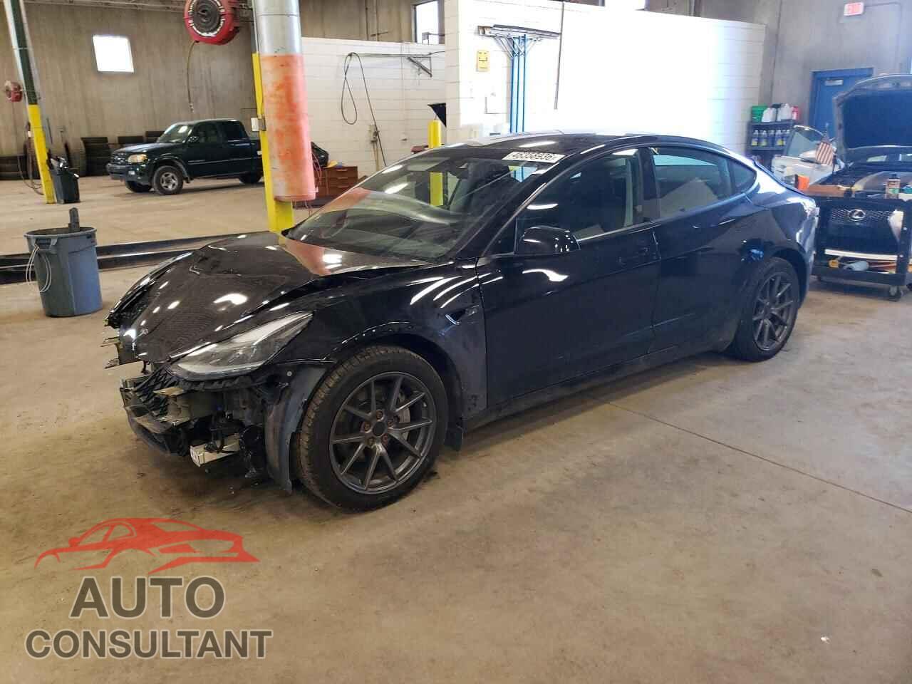 TESLA MODEL 3 2021 - 5YJ3E1EA7MF028469