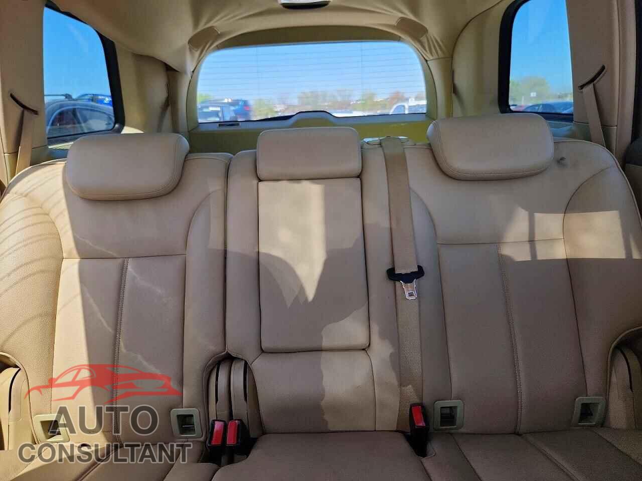 MERCEDES-BENZ GL-CLASS 2010 - 4JGBF2FE3AA583421