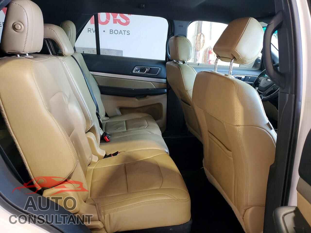 FORD EXPLORER 2017 - 1FM5K7DH2HGB04013