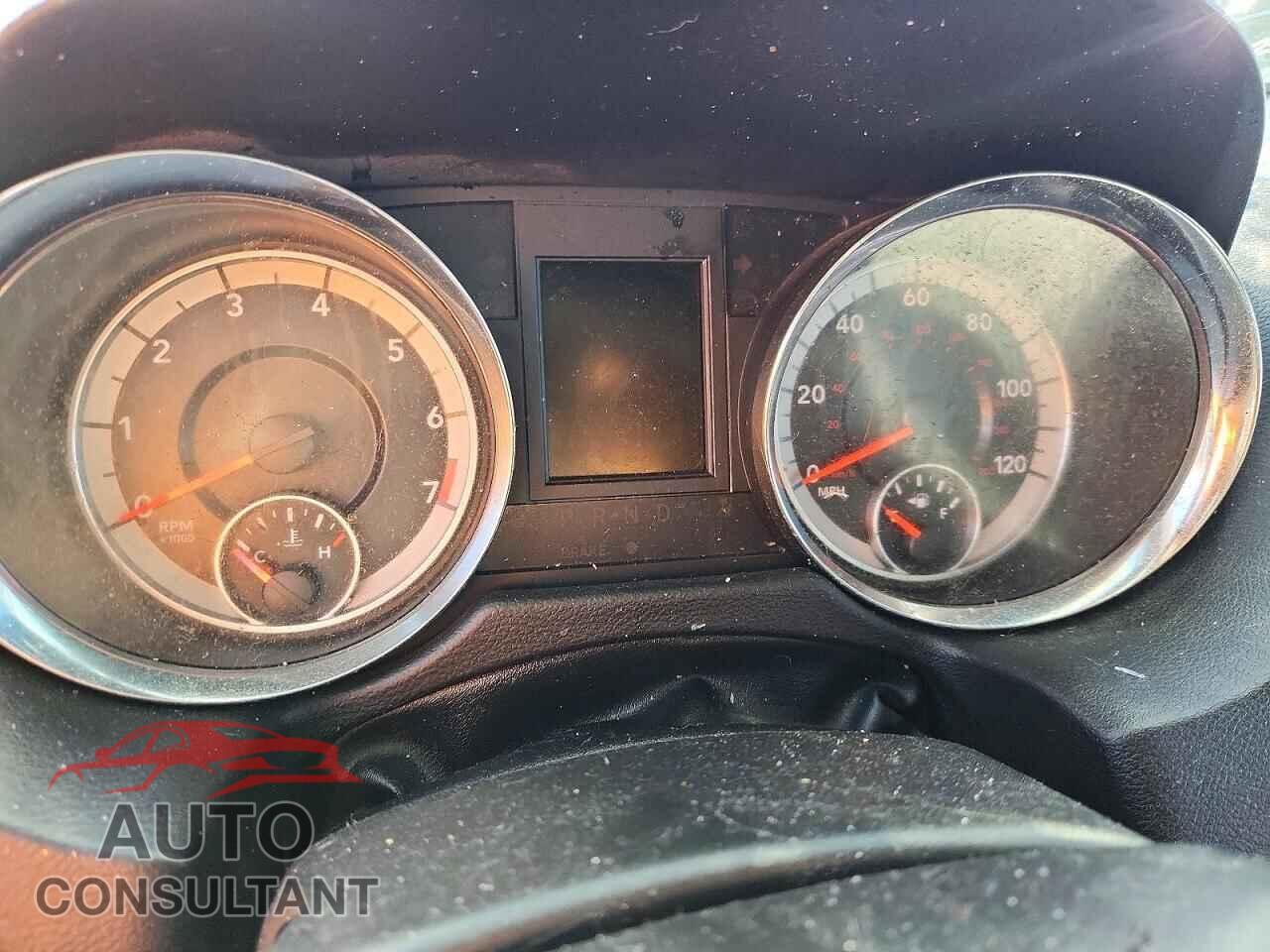 DODGE CARAVAN 2018 - 2C4RDGEG0JR255538