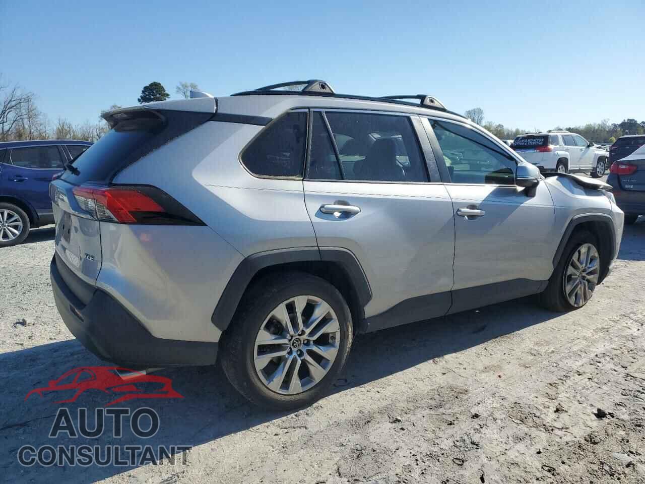 TOYOTA RAV4 2019 - JTMC1RFV4KD032401
