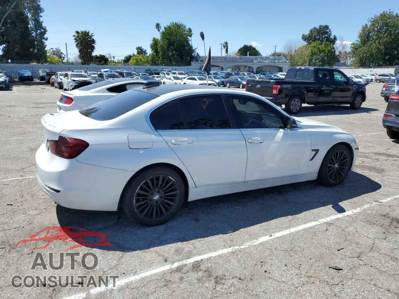 BMW 3 SERIES 2014 - WBA3C1C51EK111490
