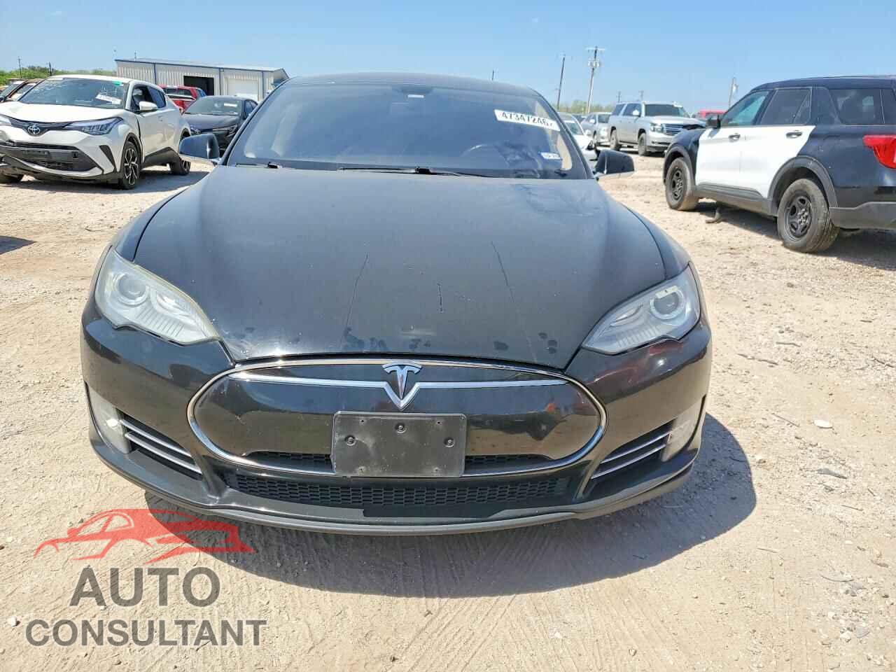 TESLA MODEL S 2013 - 5YJSA1DP2DFP13248