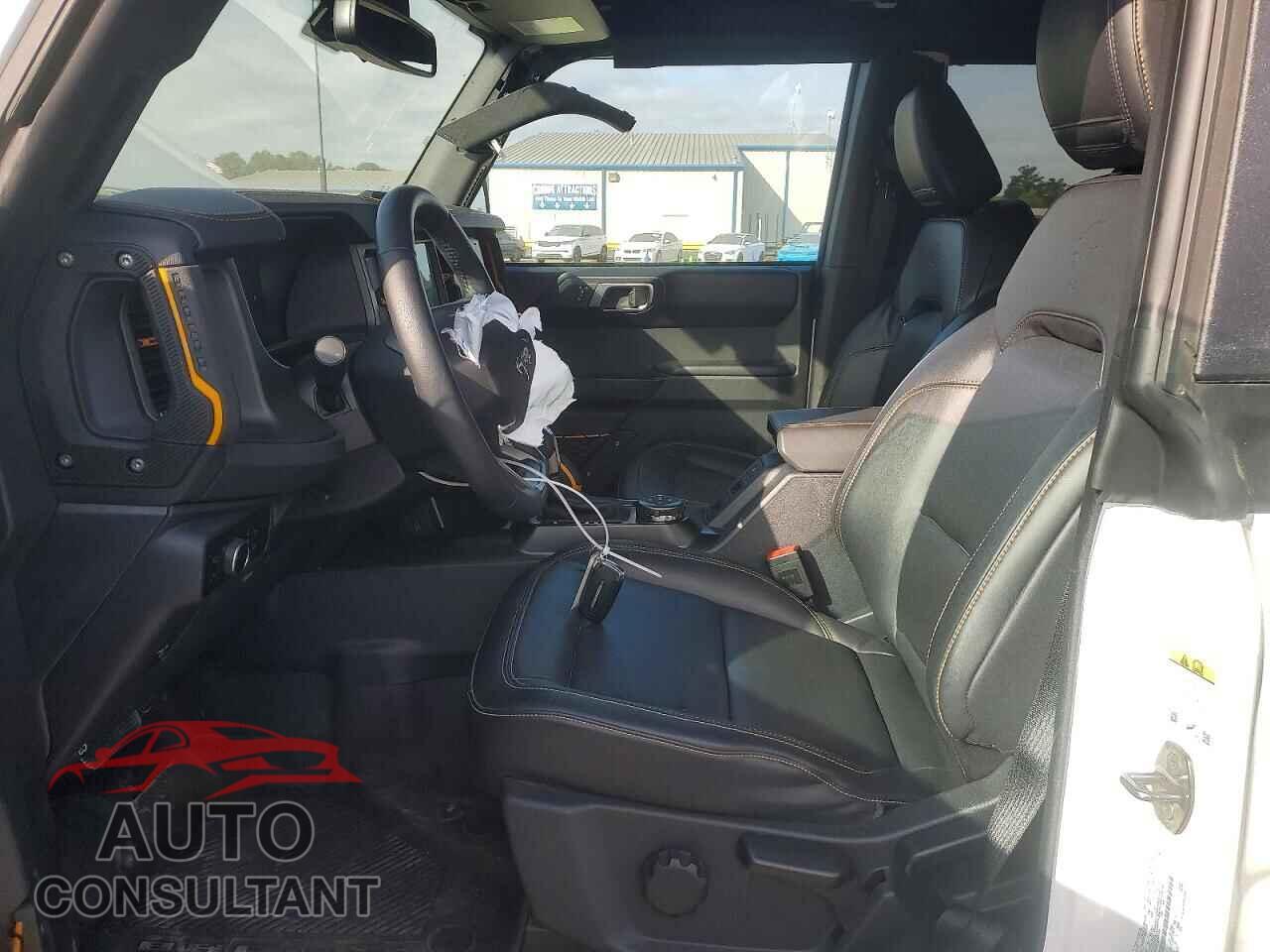 FORD BRONCO 2024 - 1FMEE9BP0RLB10110