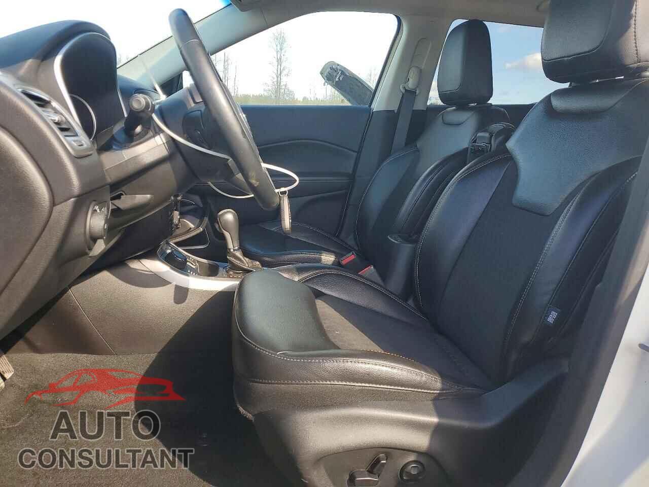 JEEP COMPASS 2019 - 3C4NJDBB5KT593854
