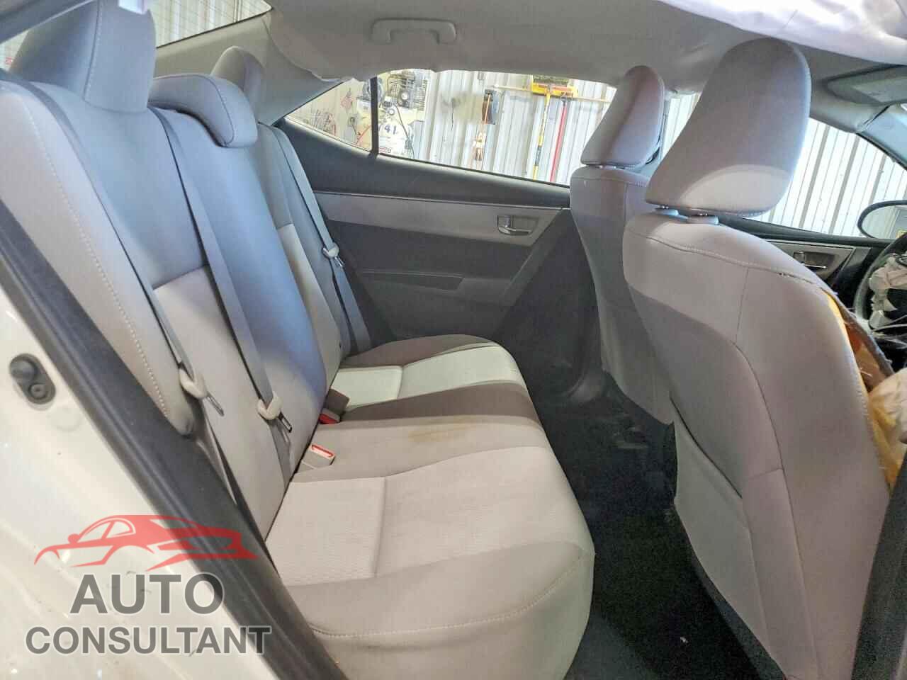 TOYOTA COROLLA 2014 - 5YFBPRHE4EP009581