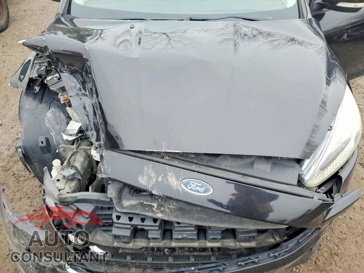 FORD FOCUS 2015 - 1FADP3F25FL332181