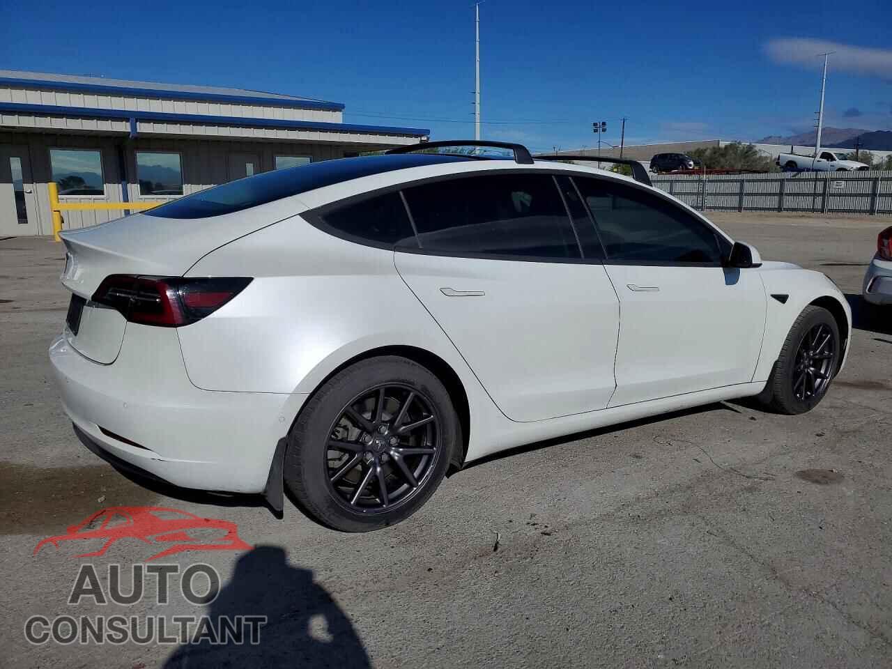 TESLA MODEL 3 2019 - 5YJ3E1EA3KF302019