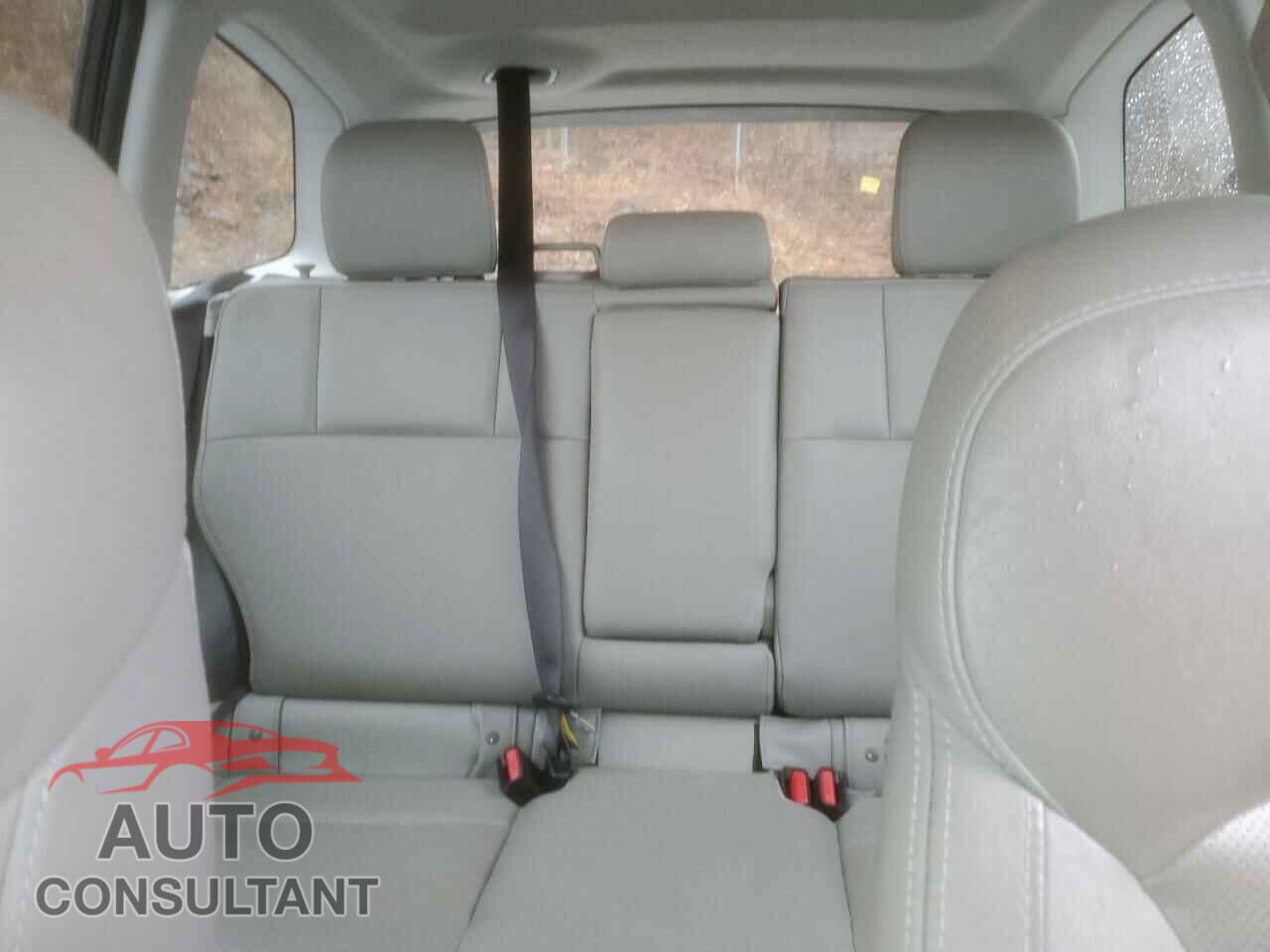 SUBARU FORESTER 2017 - JF2SJAJC3HH401805