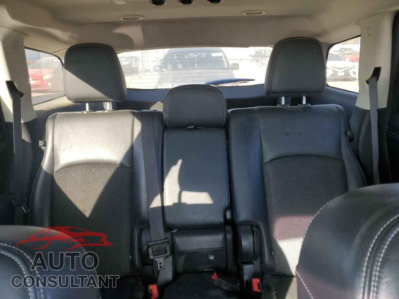 DODGE JOURNEY 2020 - 3C4PDCGB2LT270415