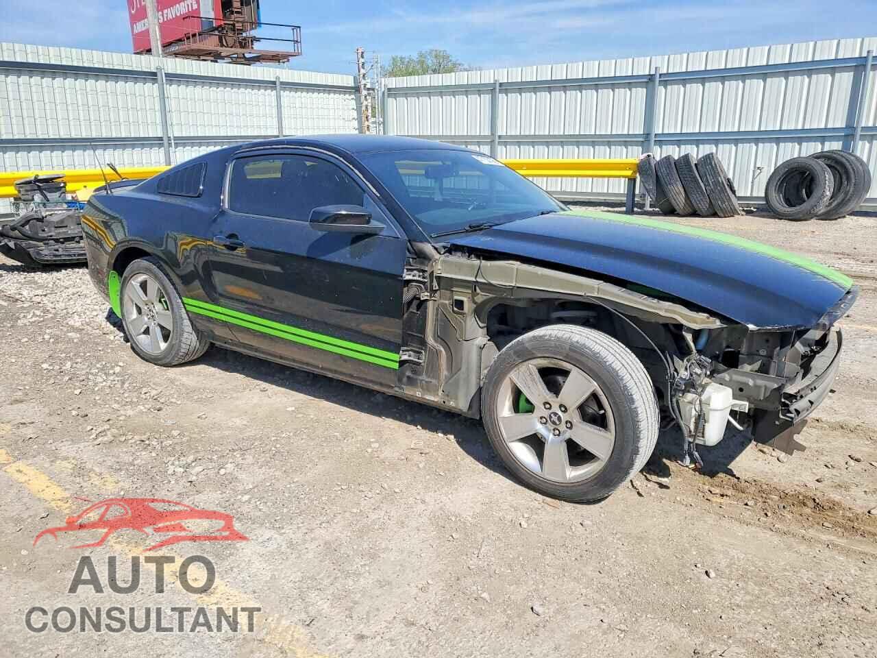 FORD MUSTANG 2014 - 1ZVBP8AM1E5250973