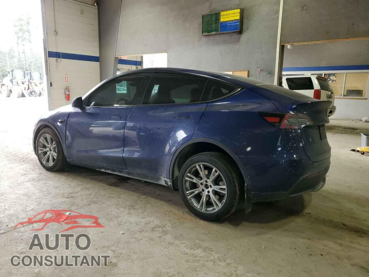 TESLA MODEL Y 2024 - 7SAYGDEE2RA281579