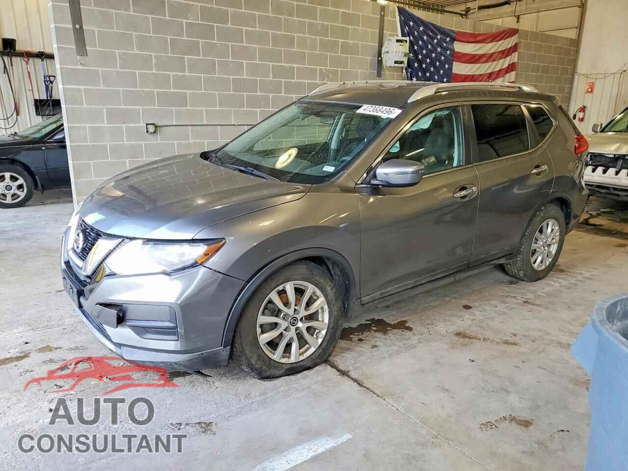 NISSAN ROGUE 2017 - KNMAT2MV2HP544483