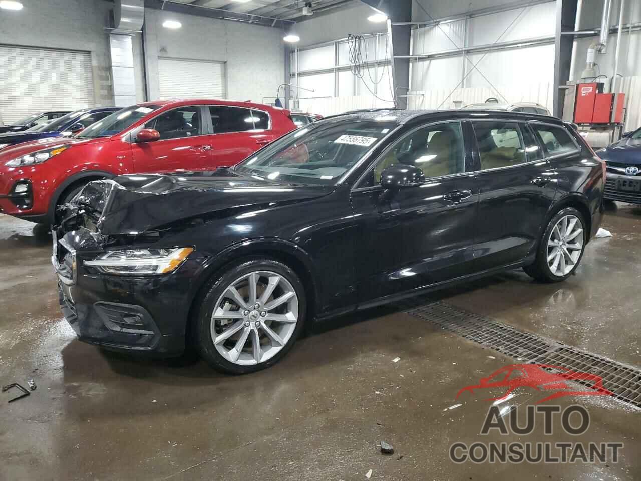VOLVO V60 2020 - YV1102EK2L2361873