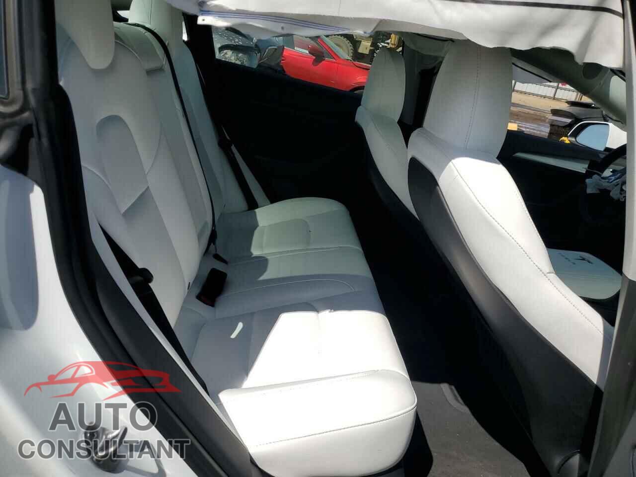 TESLA MODEL 3 2023 - 5YJ3E1EA8PF541122