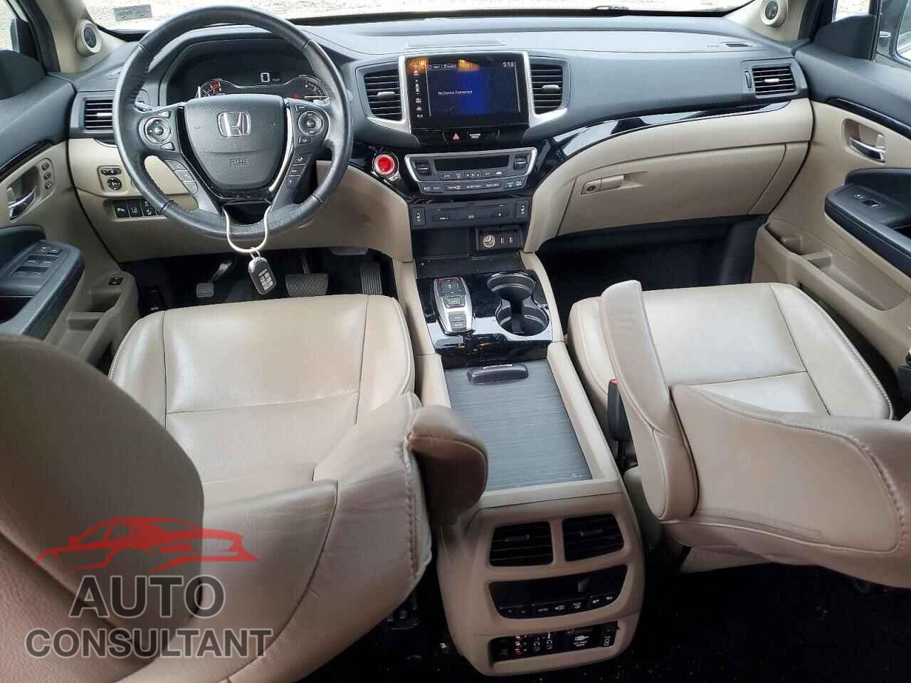 HONDA PILOT 2017 - 5FNYF6H97HB092485
