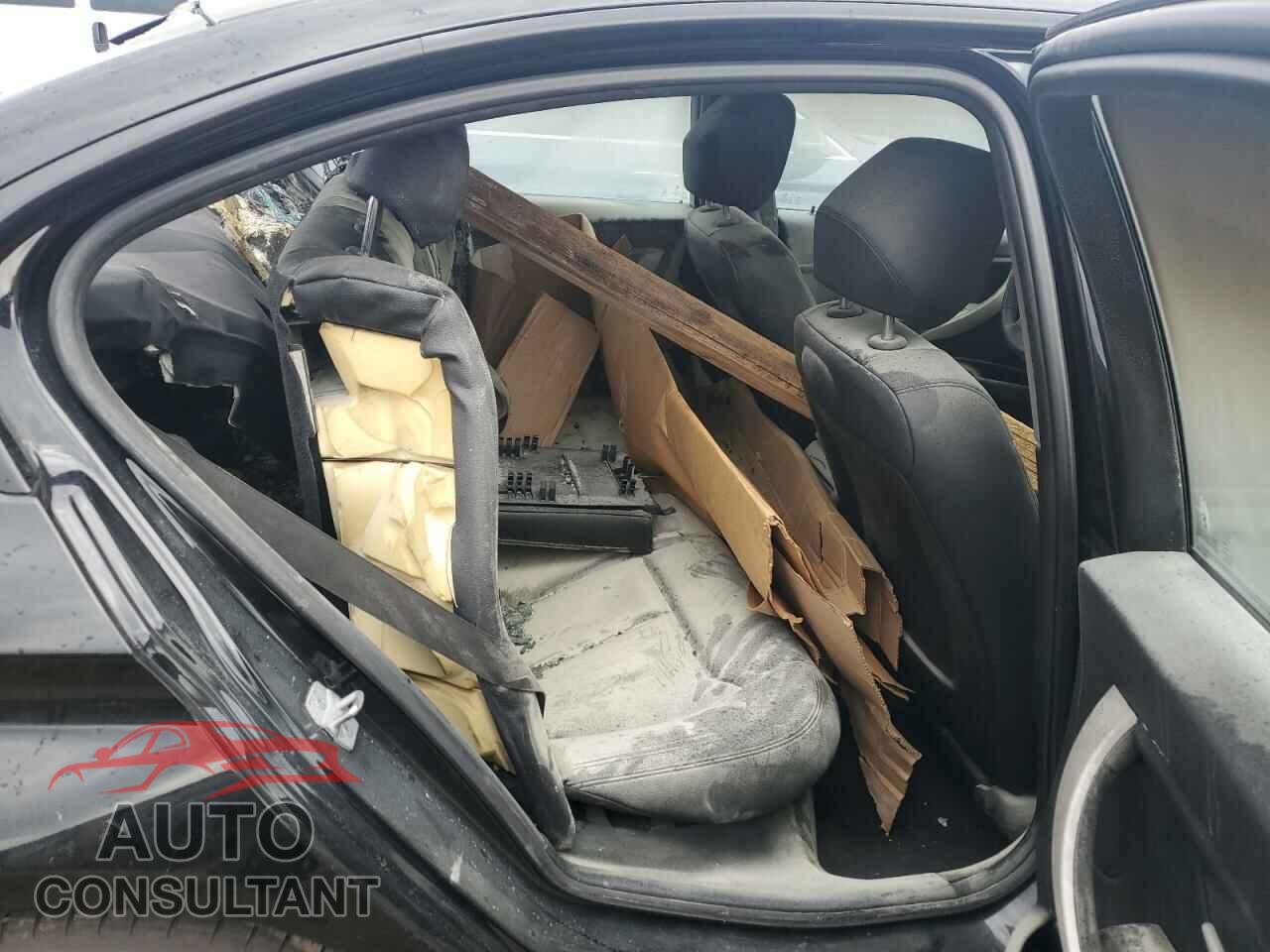 BMW 3 SERIES 2017 - WBA8A3C52HK691456