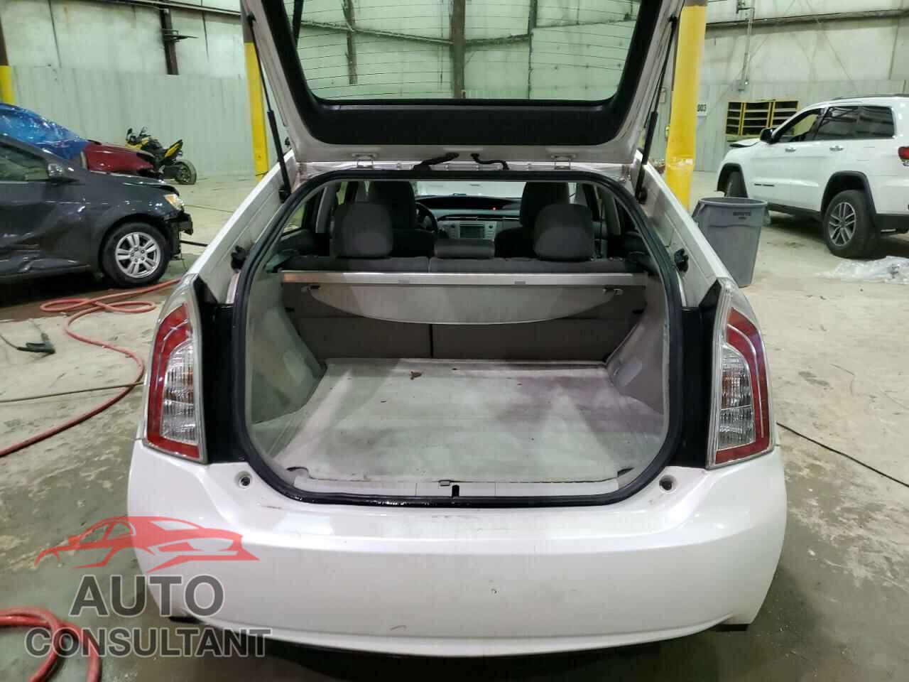 TOYOTA PRIUS 2012 - JTDKN3DU0C5408384
