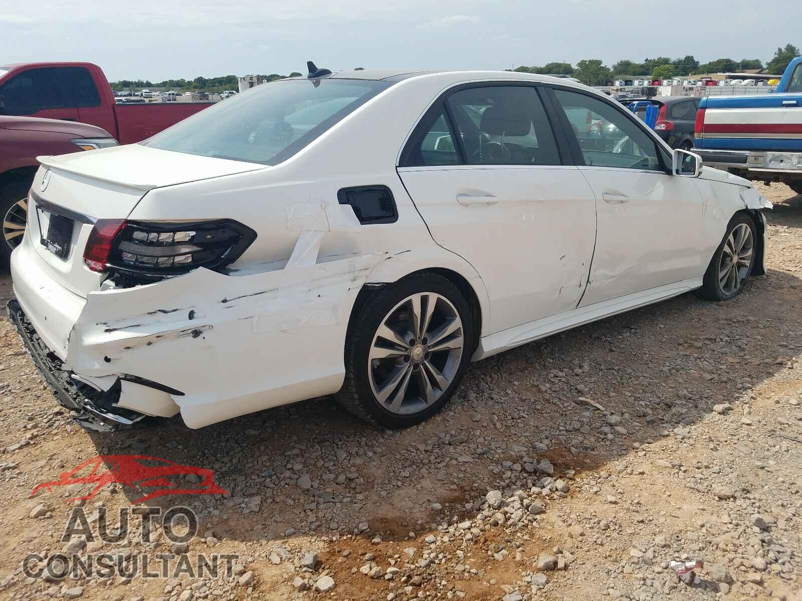MERCEDES-BENZ E CLASS 2016 - WDDHF5KB7GB260509