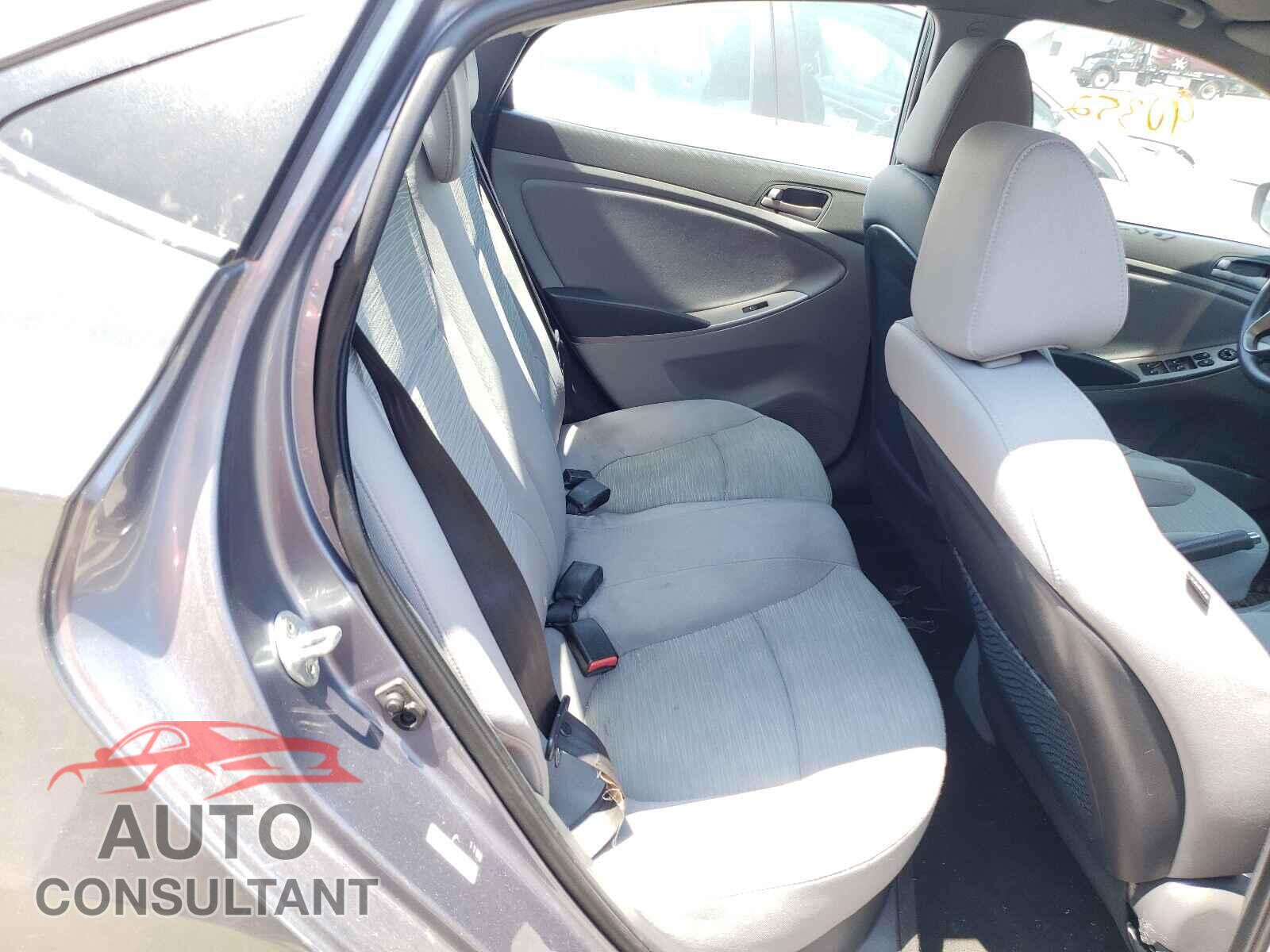 HYUNDAI ACCENT 2017 - KMHCT4AE8HU192175