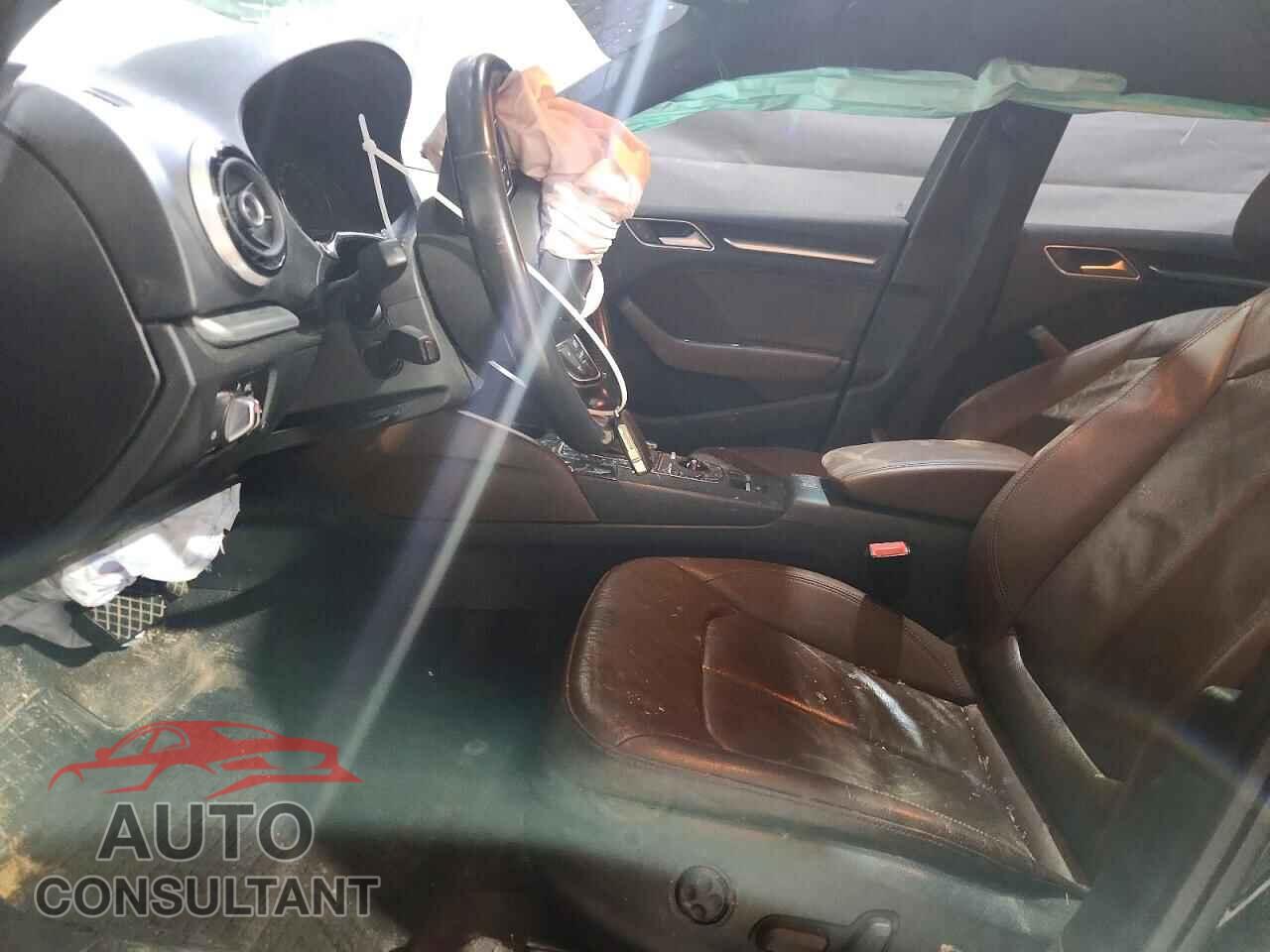 AUDI A3 2015 - WAUAJGFF8F1101485