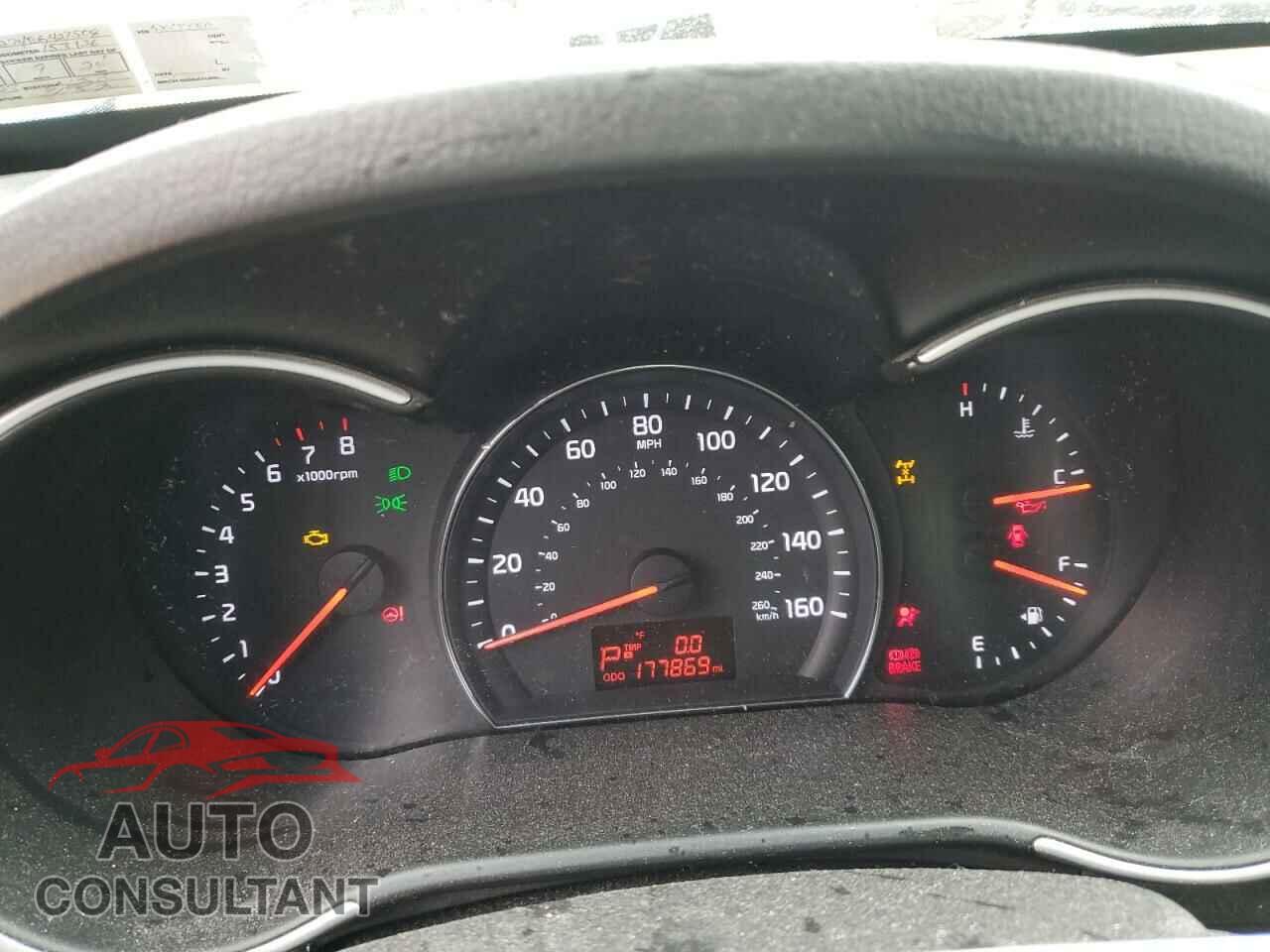 KIA SORENTO 2014 - 5XYKTDA74EG427508