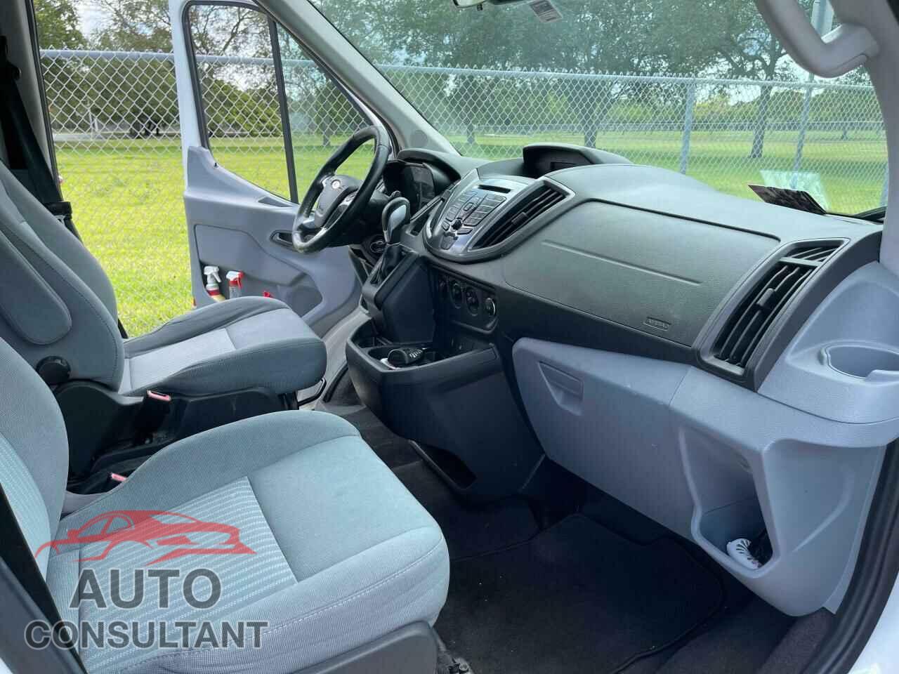 FORD TRANSIT CO 2016 - 1FBVU4XG6GKB09604