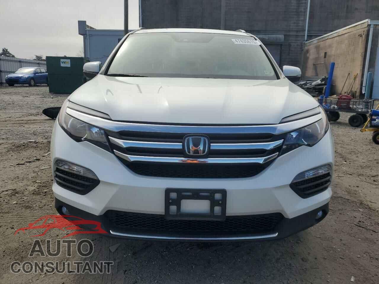 HONDA PILOT 2018 - 5FNYF6H03JB035014