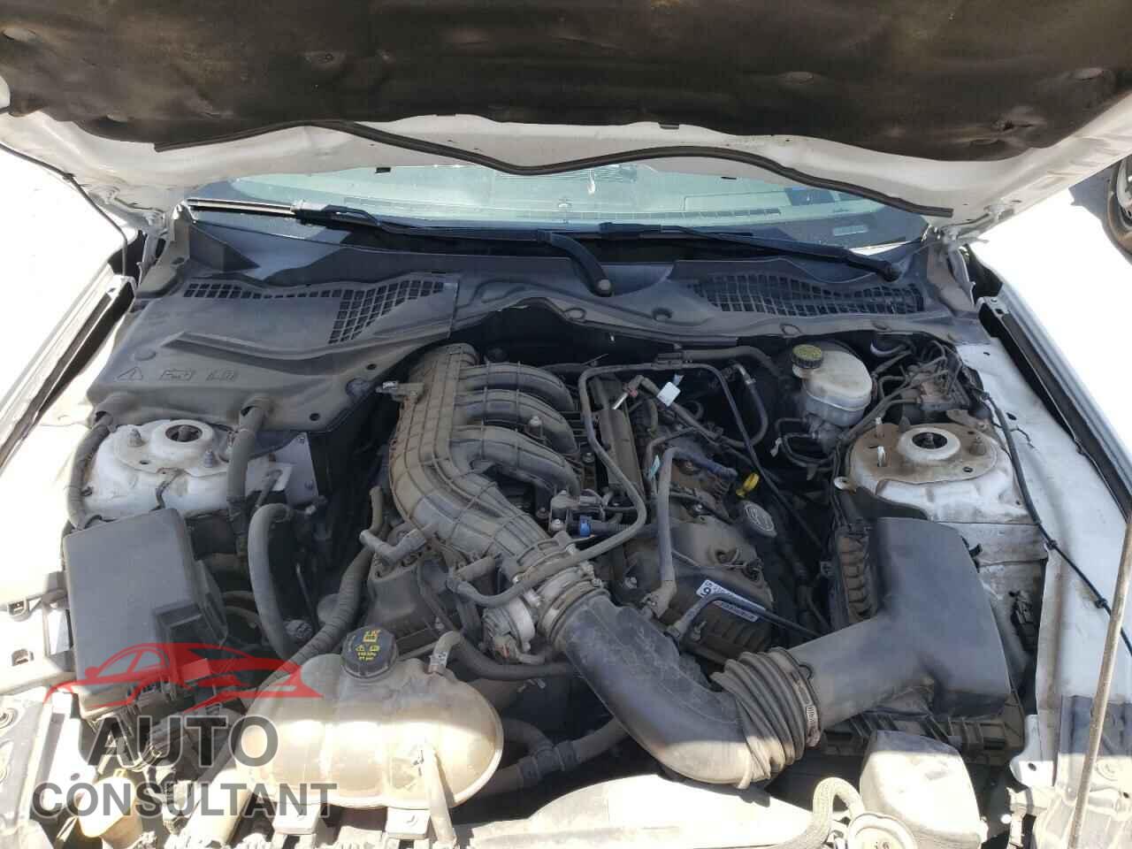 FORD MUSTANG 2016 - 1FA6P8AMXG5273102