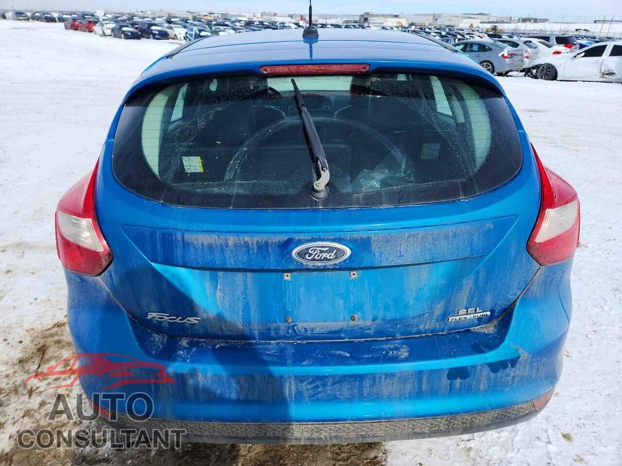 FORD FOCUS 2012 - 1FAHP3M22CL406544