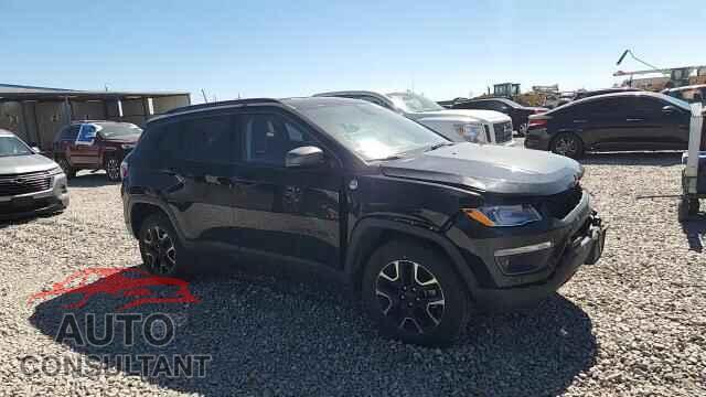 JEEP COMPASS 2018 - 3C4NJDDB3JT501104