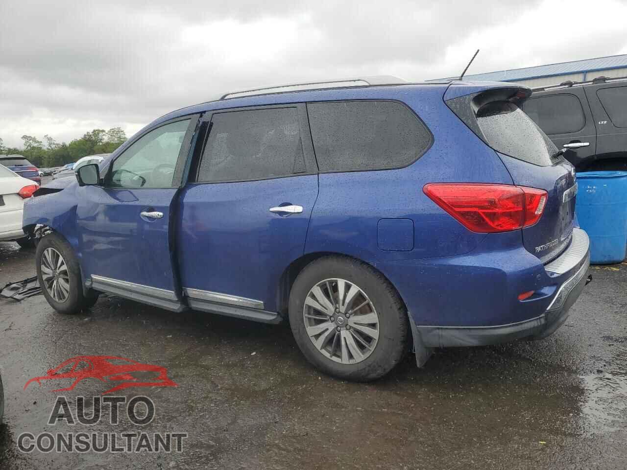 NISSAN PATHFINDER 2017 - 5N1DR2MM7HC611732