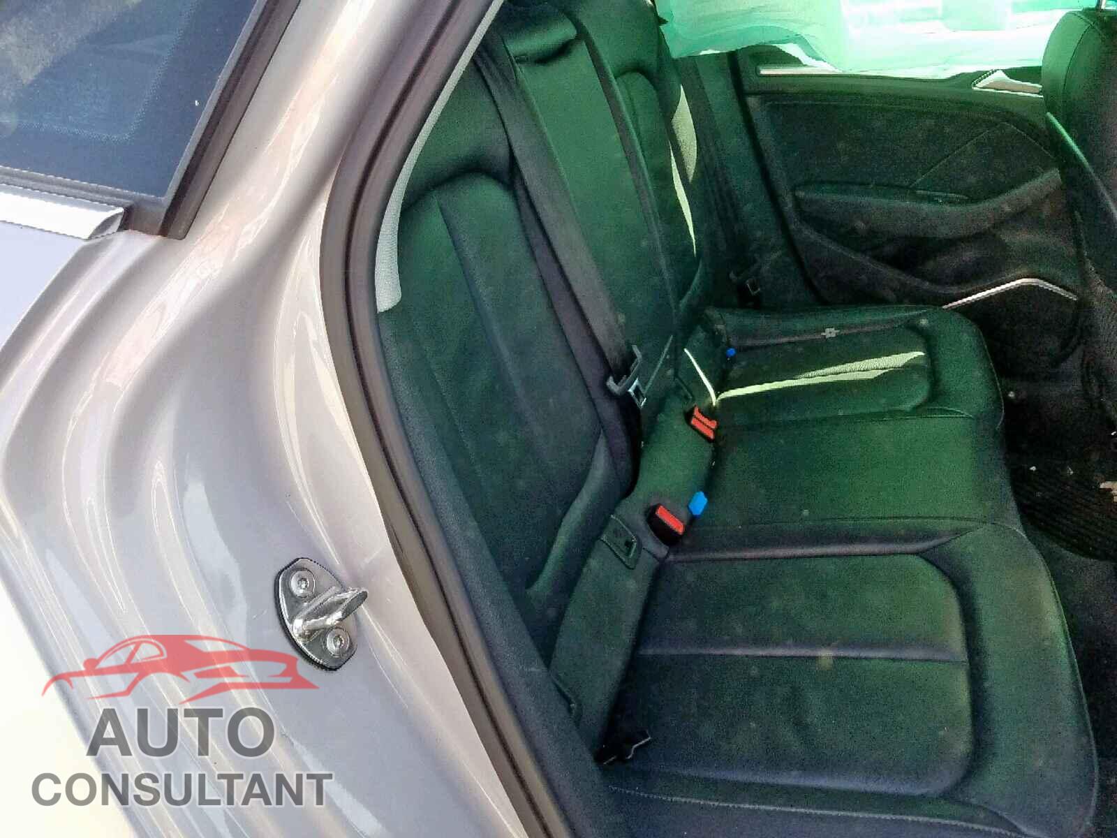 AUDI A3 2015 - WAUEFGFF8F1055031