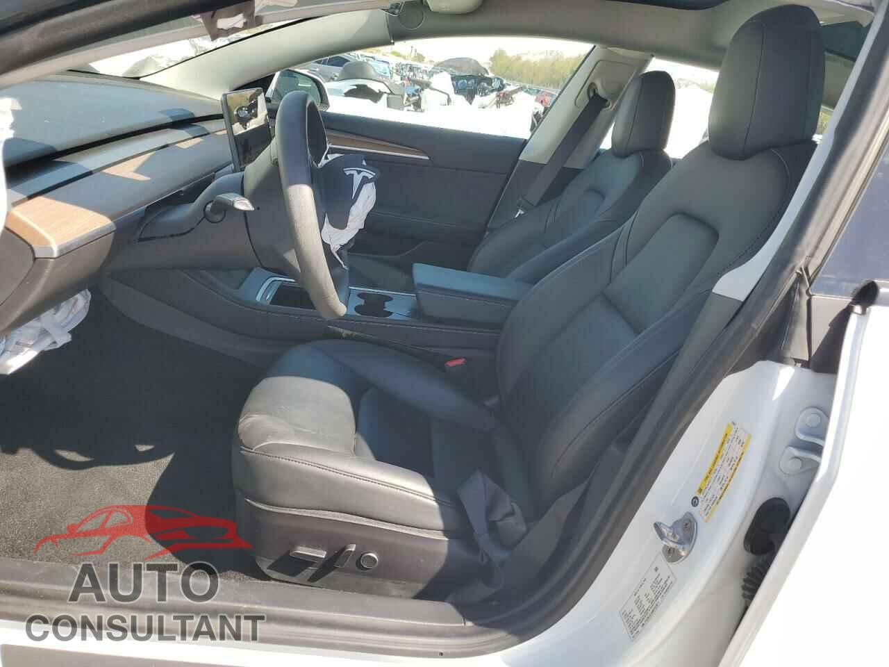 TESLA MODEL 3 2021 - 5YJ3E1EA4MF053071