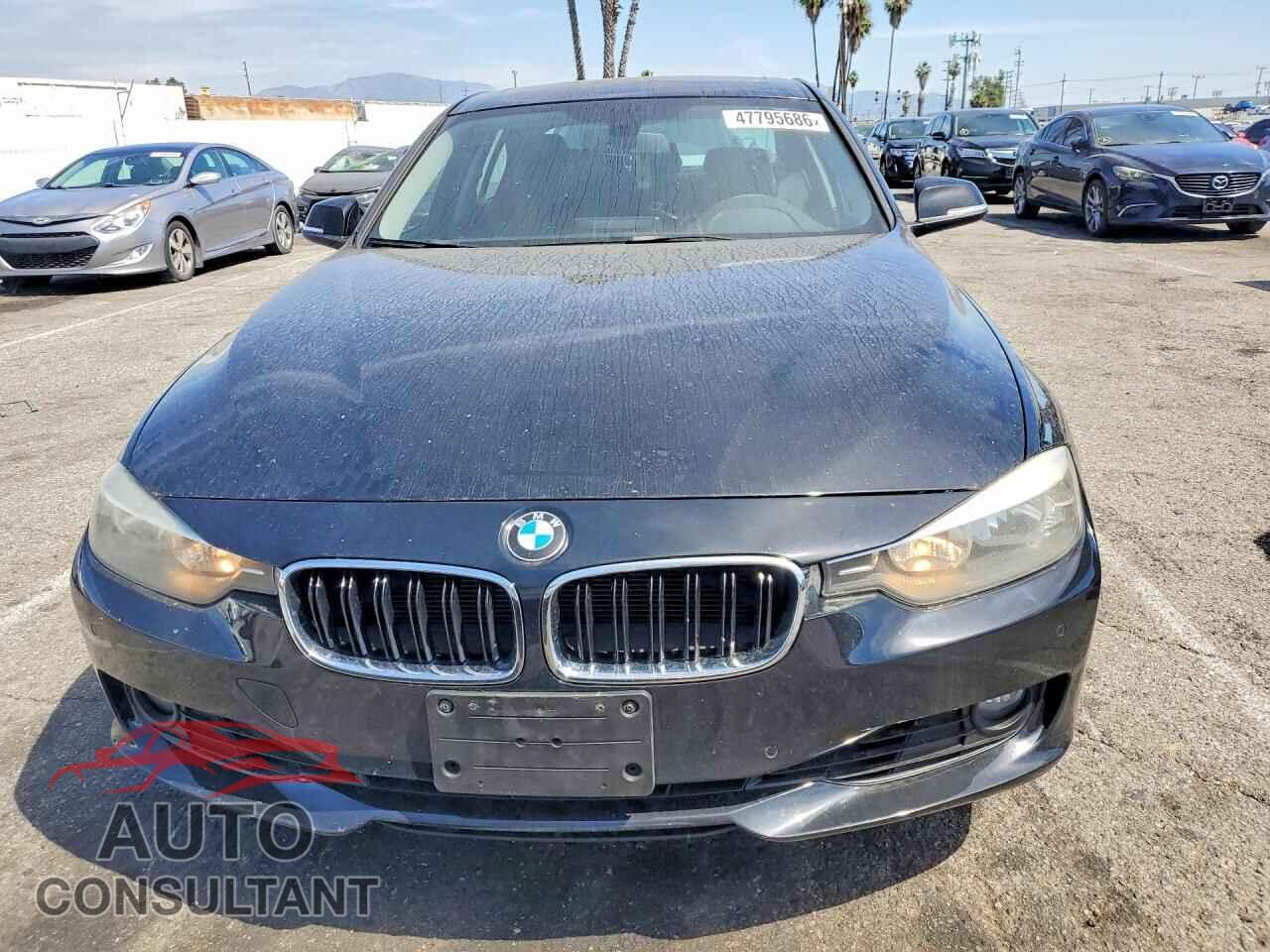 BMW 3 SERIES 2013 - WBA3C1C53DF443762