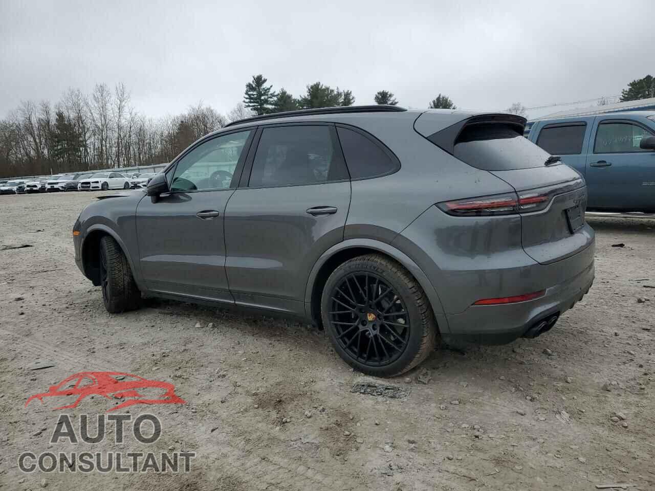 PORSCHE CAYENNE 2022 - WP1AF2AY7NDA44420