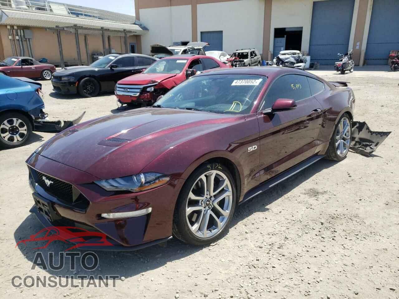 FORD MUSTANG 2018 - 1FA6P8CF4J5181182
