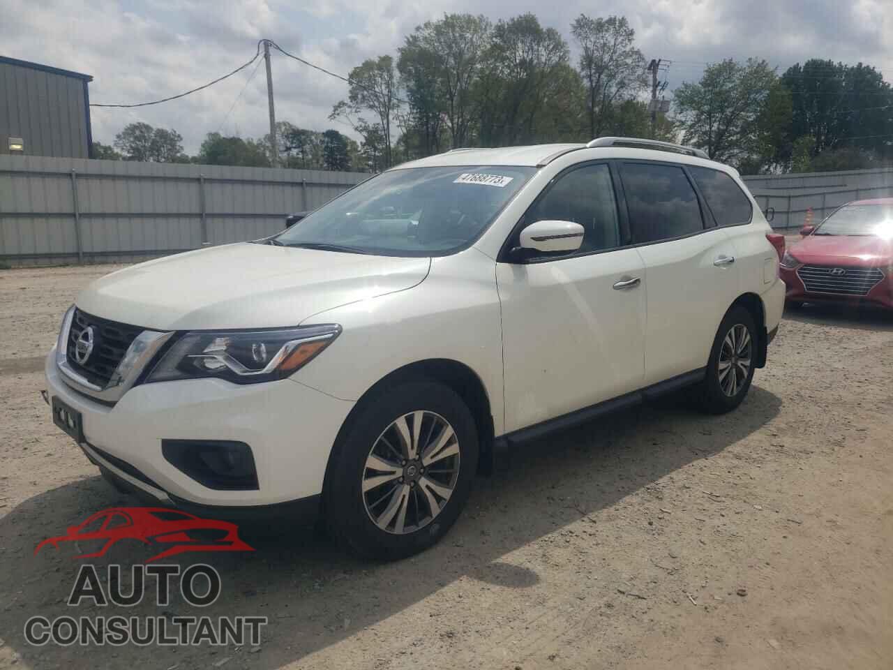 NISSAN PATHFINDER 2019 - 5N1DR2MM2KC596130
