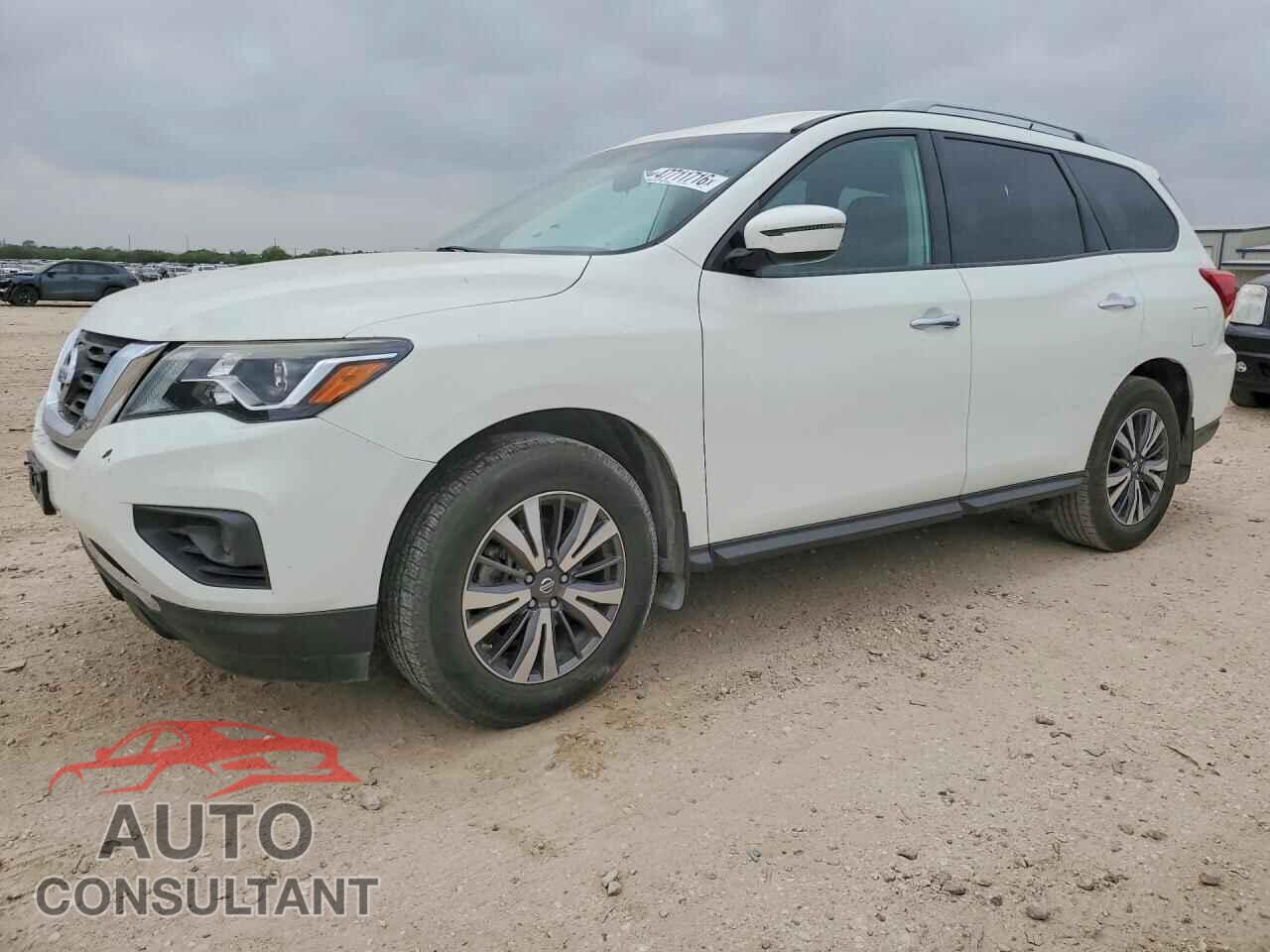 NISSAN PATHFINDER 2017 - 5N1DR2MN6HC913781