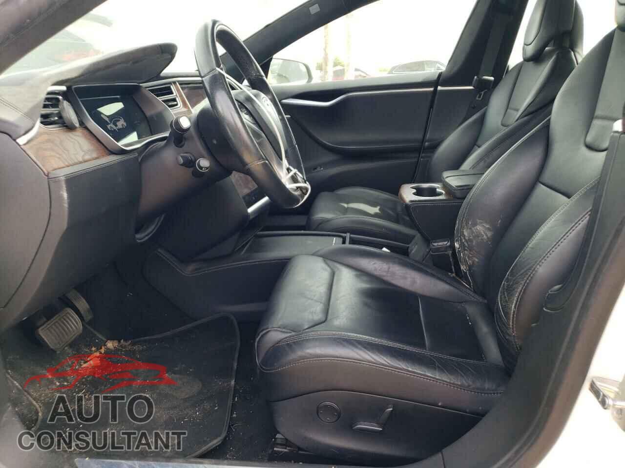 TESLA MODEL S 2017 - 5YJSA1E17HF189577