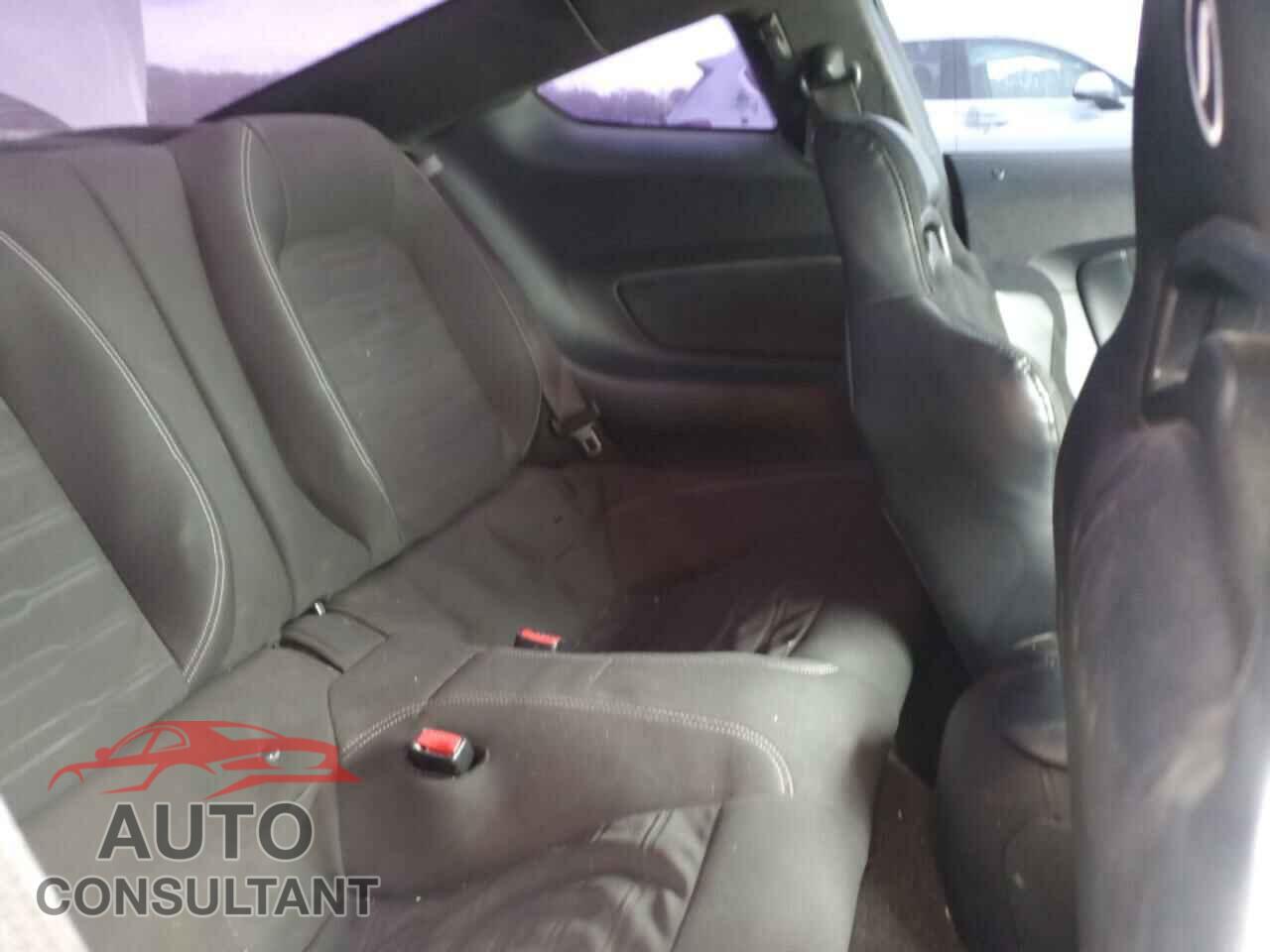 FORD MUSTANG 2015 - 1FA6P8CF6F5412641