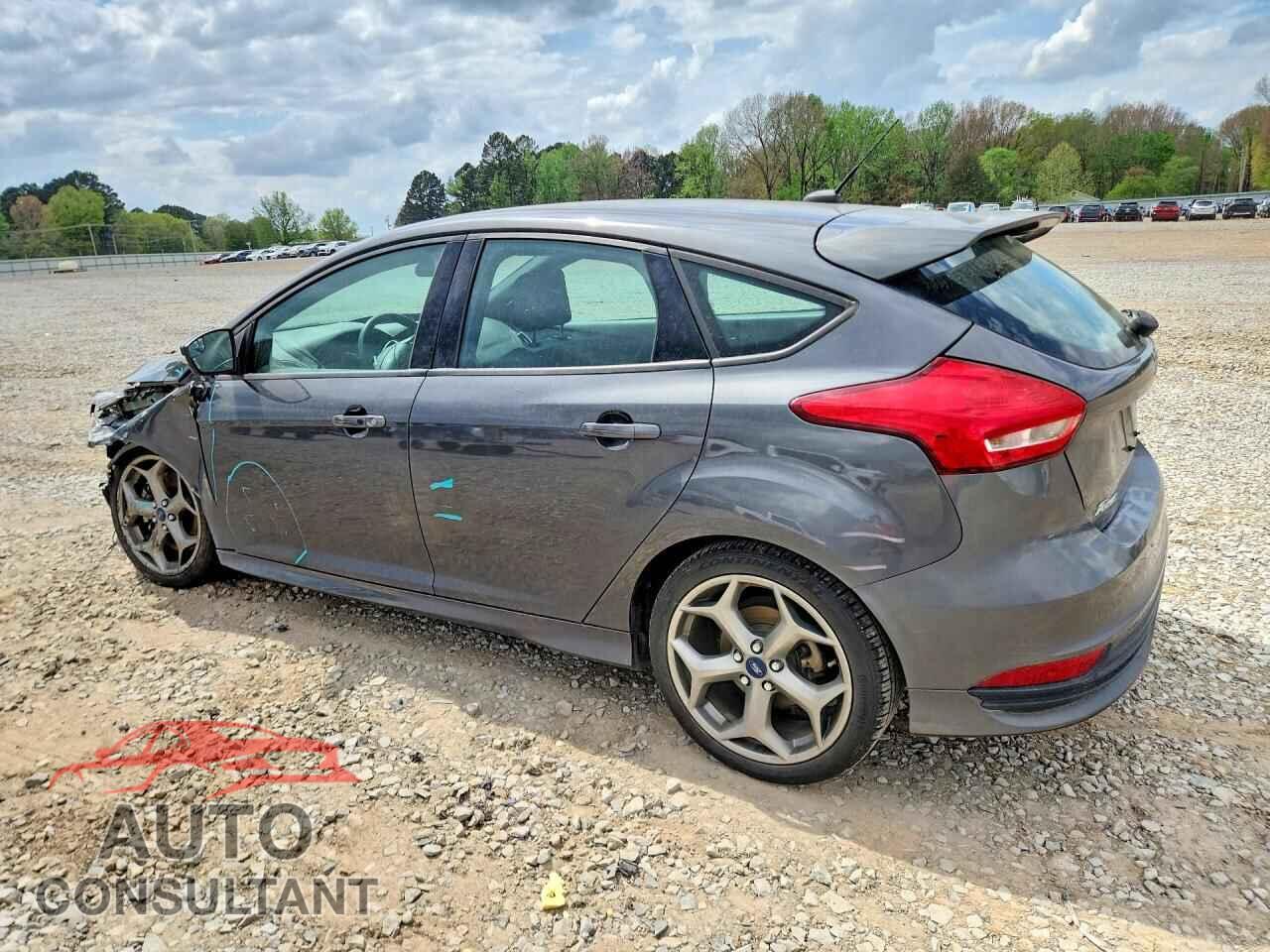 FORD FOCUS 2017 - 1FADP3L93HL306165