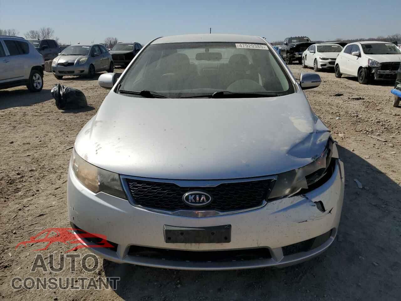 KIA FORTE 2013 - KNAFU4A23D5727130
