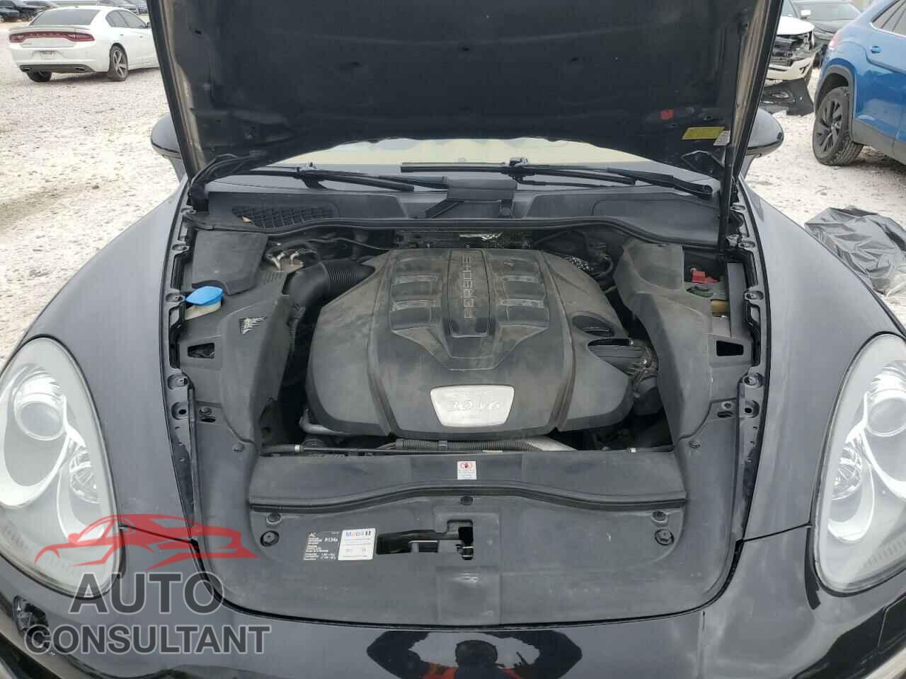 PORSCHE CAYENNE 2013 - WP1AF2A25DLA25929
