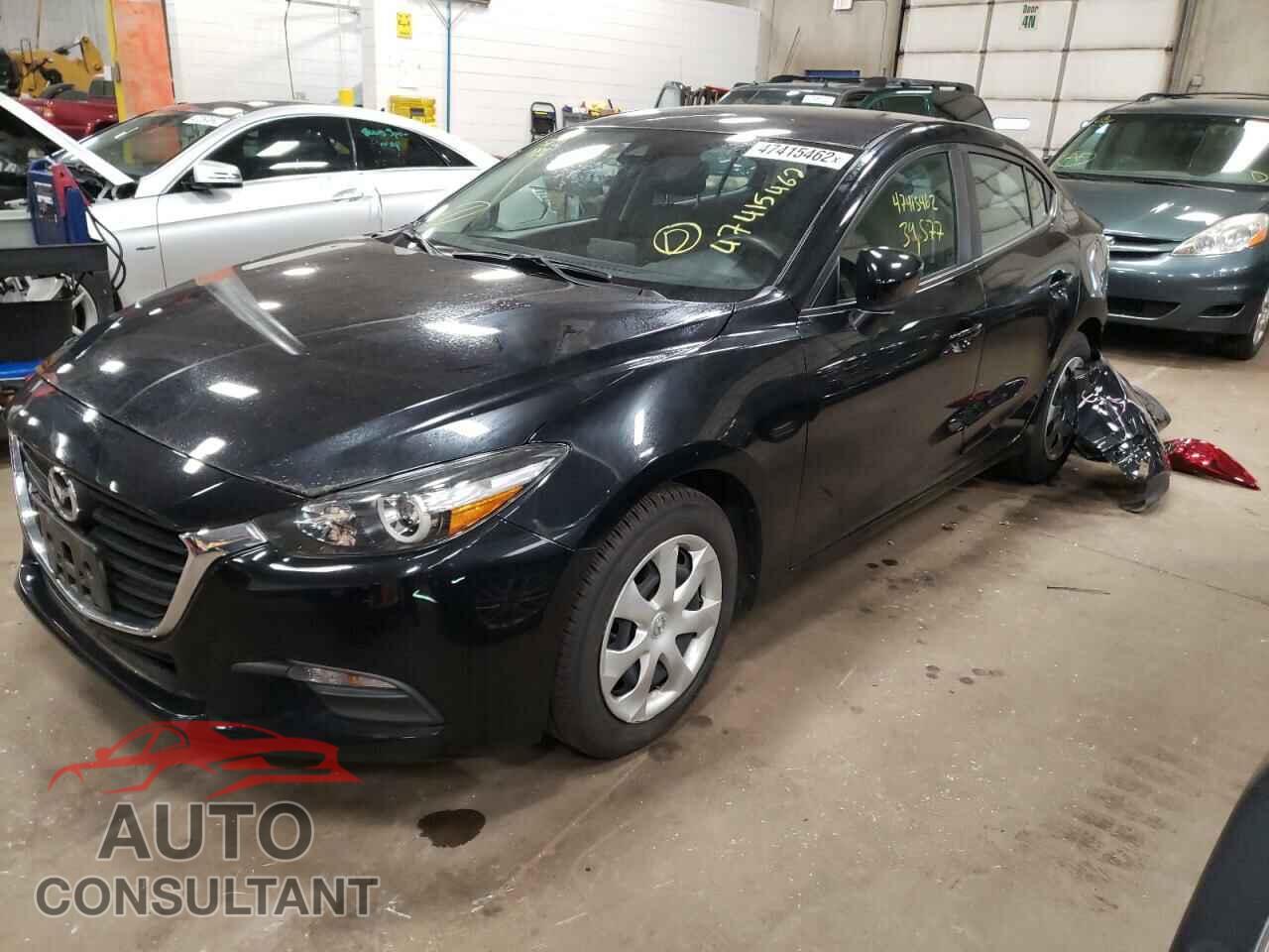 MAZDA 3 2018 - 3MZBN1U75JM230023