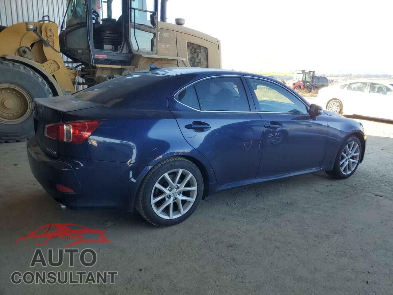 LEXUS IS 2012 - JTHBF5C27C2102341