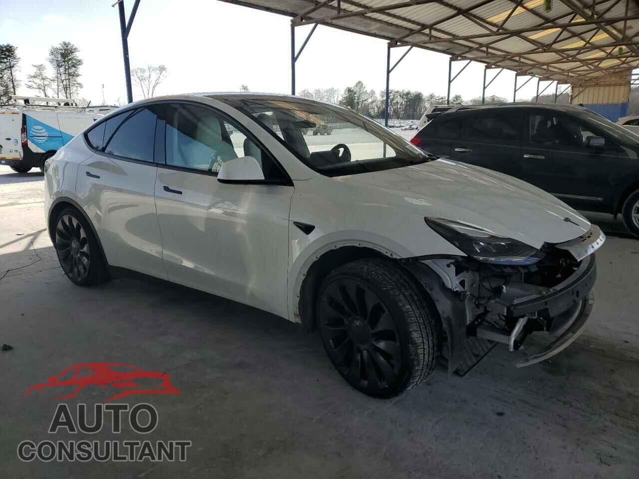 TESLA MODEL Y 2023 - 7SAYGDEF7PF753736